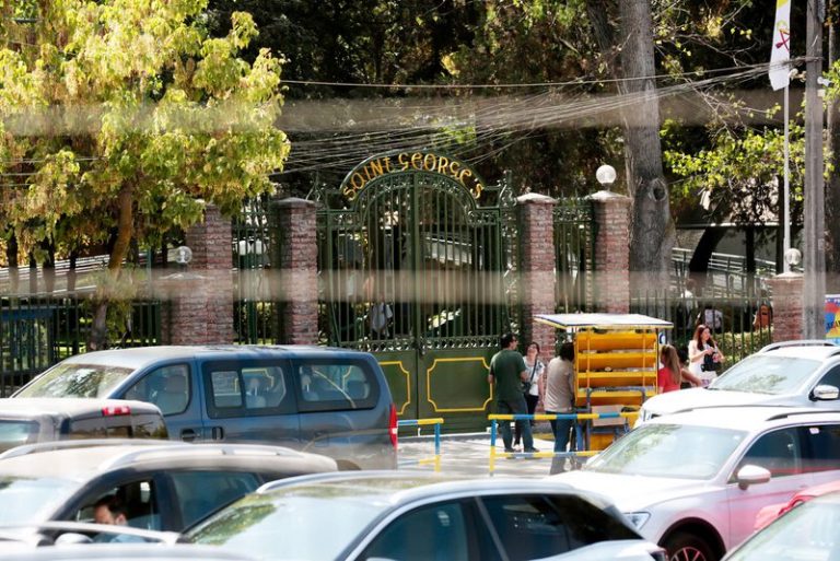 Colegio Saint George's suma cinco nuevos contagios de coronavirus