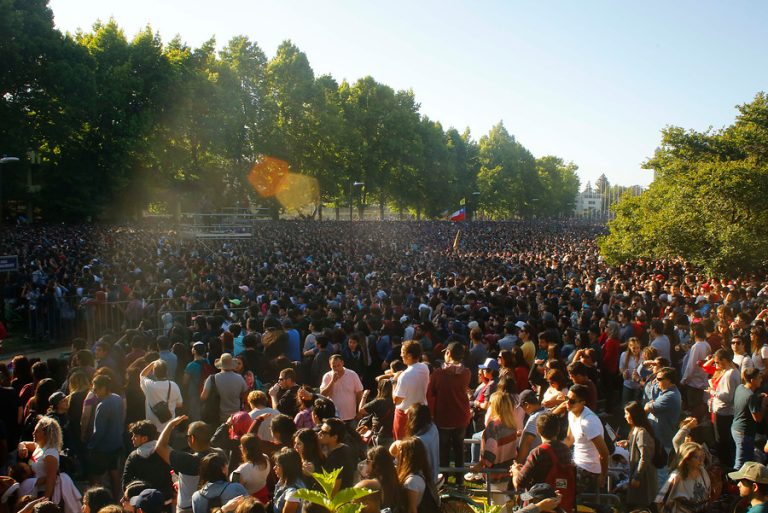 Desde el Lollapalooza hasta el Campeonato Sudamericano de Remo: Estos son los eventos cancelados por el coronavirus