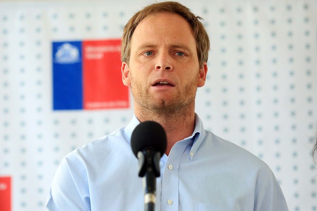 Gobierno anuncia compra de 800 ventiladores mecánicos para enfrentar casos críticos de coronavirus