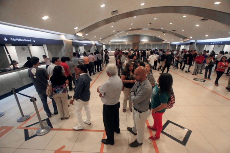 Bancos anuncian medidas para 