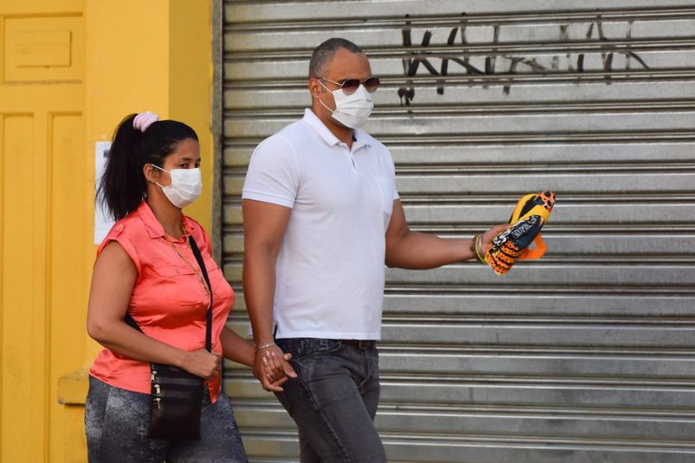 Hombre de 78 años es la primera víctima mortal por COVID-19 en Perú