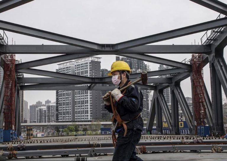 Después de dos meses provincia de Hubei levanta la cuarentena