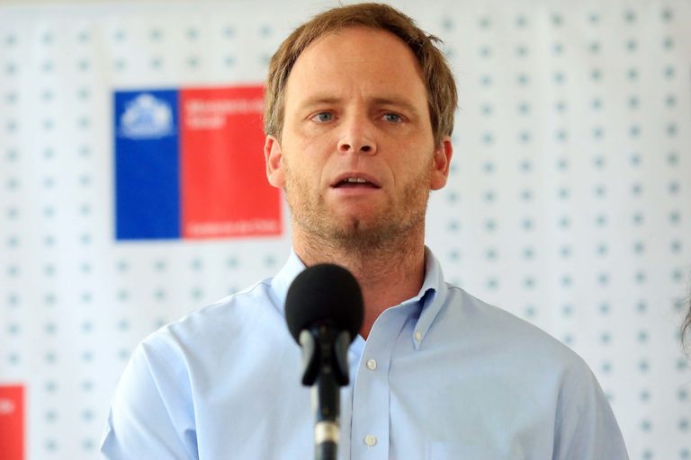 Examen del COVID-19: Arturo Zúñiga explicó que no puede ser gratis porque laboratorios podrían dejar de producirlo