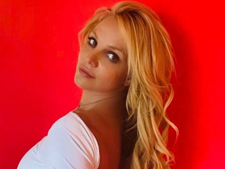 La tildaron de “reina del proletariado