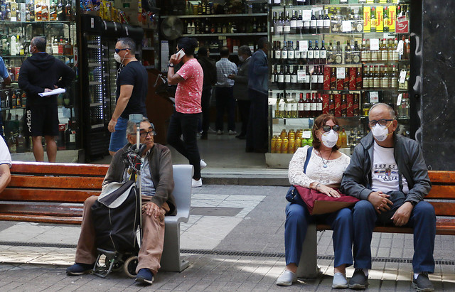 Estudio revela que el 69% de los chilenos siente temor de perder su empleo