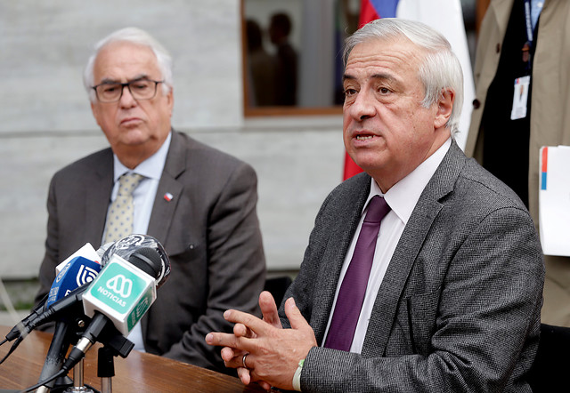 Mañalich volvió a descartar una cuarentena total: 