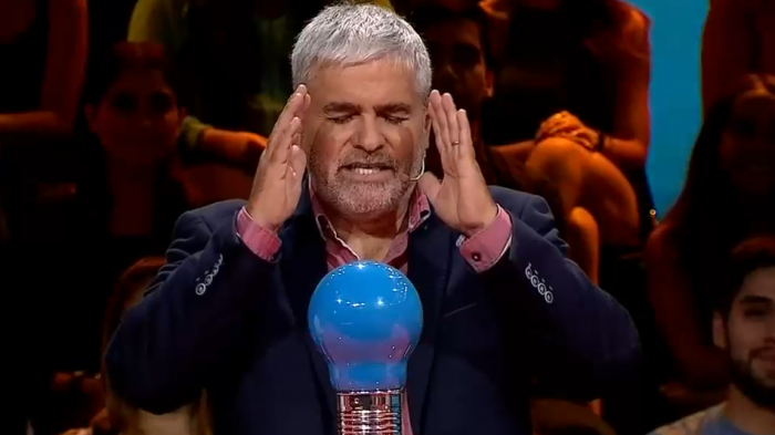 El particular canto de Nicolás Larraín que sorprendió a todos en Pasapalabra