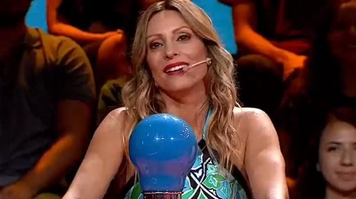 No se dio cuenta: El doble trolleo de Julián Elfenbein a Carola Julio en Pasapalabra