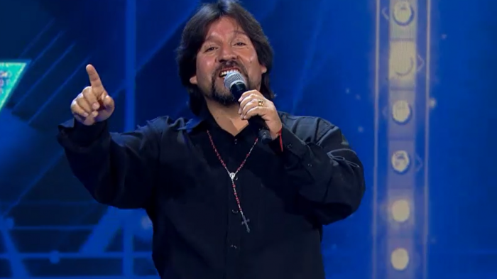 ¿Evo Morales?: Imitador de Marco Antonio Solís llamó la atención por su parecido