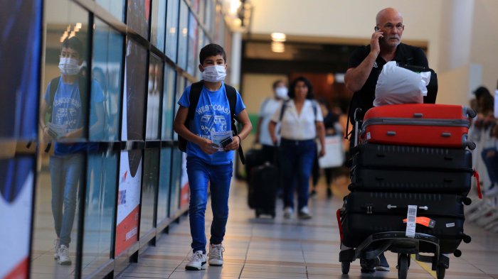 Coronavirus: Argentina suspende un mes de vuelos desde zonas afectadas