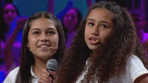 ¡Juntas más poderosas! Ángela canta junto a sus amigas 