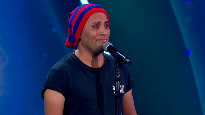 Bahiano solo evocó a otros personajes pero no al cantante que buscaba imitar