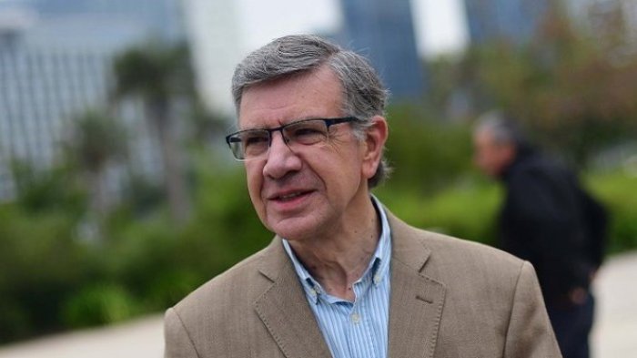 Joaquín Lavín anunció medidas para evitar acaparamiento: 