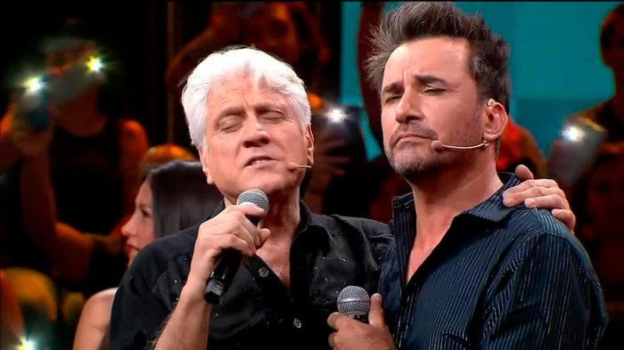¡Tremenda dupla! Lolo Peña y Douglas sorprenden con un dueto cantando 