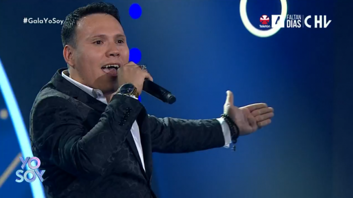 Imitador de Marc Anthony desafinó en su presentación