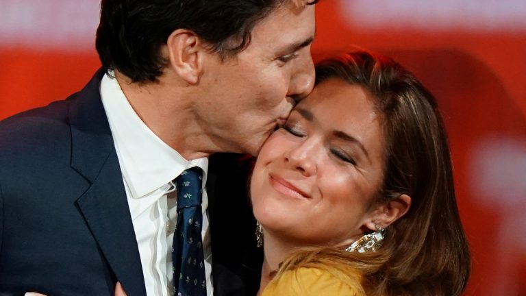 Esposa del primer ministro de Canadá dio positivo por coronavirus: Ambos permanecen en cuarentena