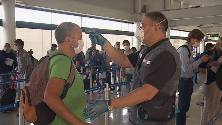 Los países que han suspendido vuelos y limitado sus fronteras por el coronavirus