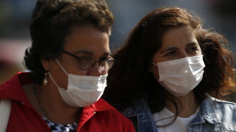 Hombre de 62 años es el primer fallecido por coronavirus en Brasil