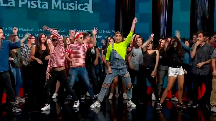 ¡Clase de baile entretenido a domicilio! Así nos ejercitó Nelson Mauri en Pasapalabra