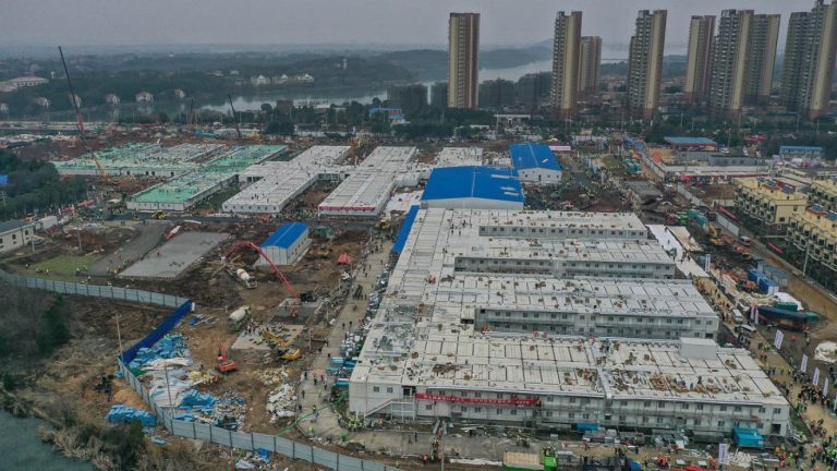 Perú gestiona con China la compra de hospital que fue construido en 10 días