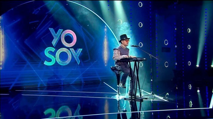 Elton John no pudo entrar en el personaje del cantante británico