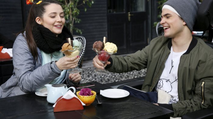 El jugado regalo que le dio Magdalena Müller a Augusto Schuster en su aniversario