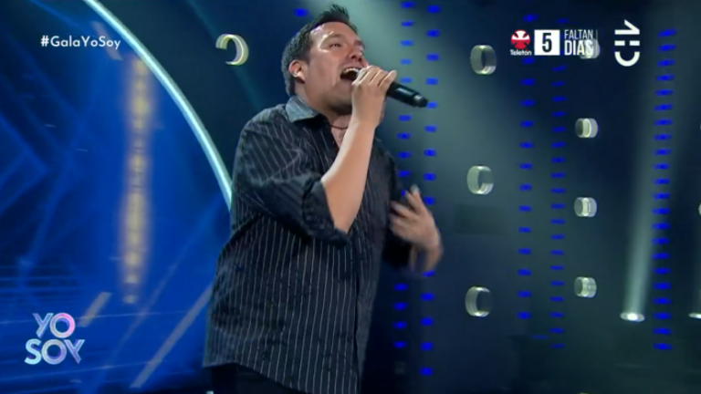 ¿El mejor? Tom Jones dejó extasiado al público y jurado con su presentación