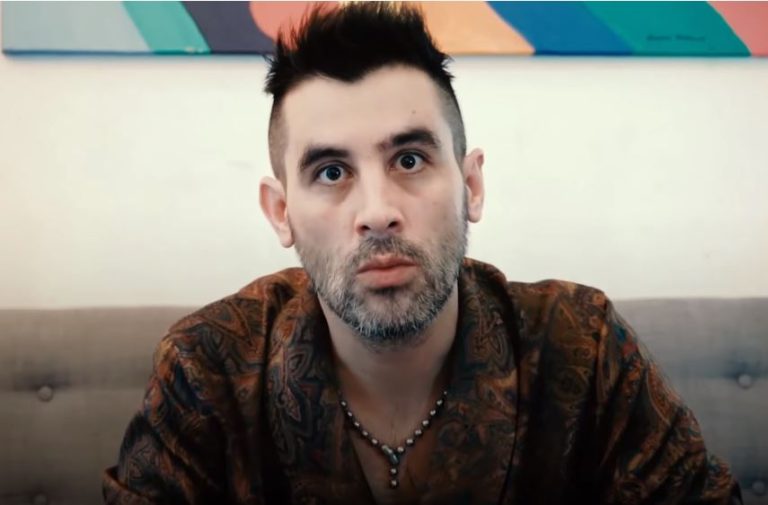 Guille Aquino deseó el 31/12/2019 que el presidente los obligue a hacer cuarentena y no poder salir más