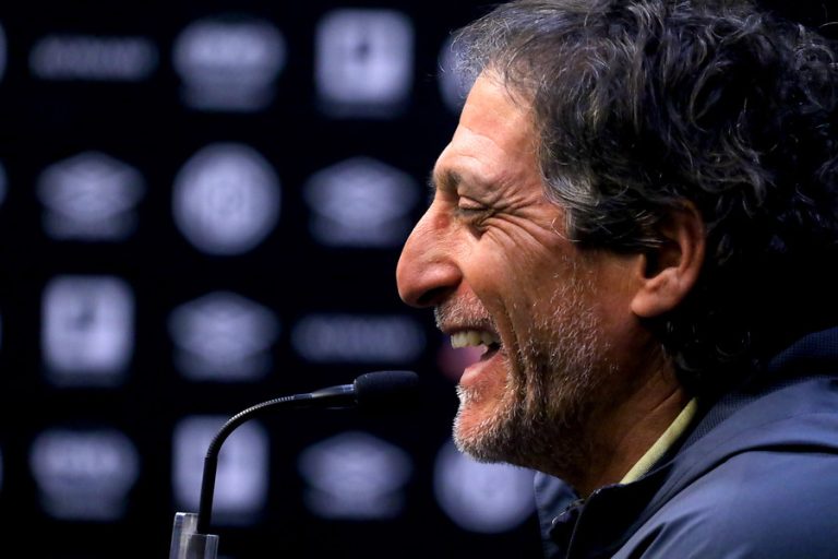 Mario Salas regresa a Perú: Alianza Lima oficializó su contratación como nuevo DT