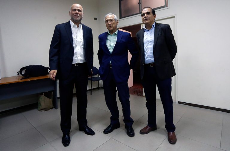 Congelamiento de tarifas y seguro familiar: PPD, PR y PS proponen plan económico para enfrentar crisis por el COVID-19