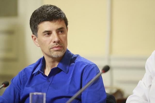 Marcelo Díaz presenta denuncia contra Piñera por visita en Plaza Italia: Lo acusa de 