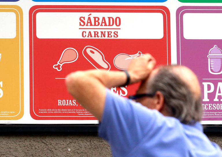 Corte Suprema eleva multas contra Cencosud, SMU y Walmart por caso de “colusión de los pollos”