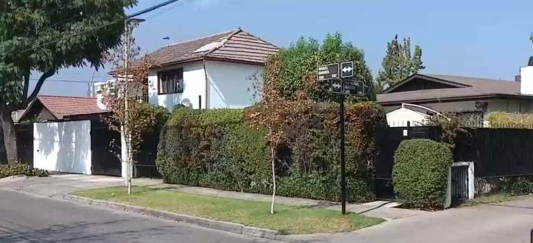 Joven detenido por hacer fiesta en Las Condes asegura estar dado de alta por COVID-19