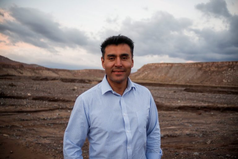 Alcalde de Calama rechaza retomar clases a fin de mes: 