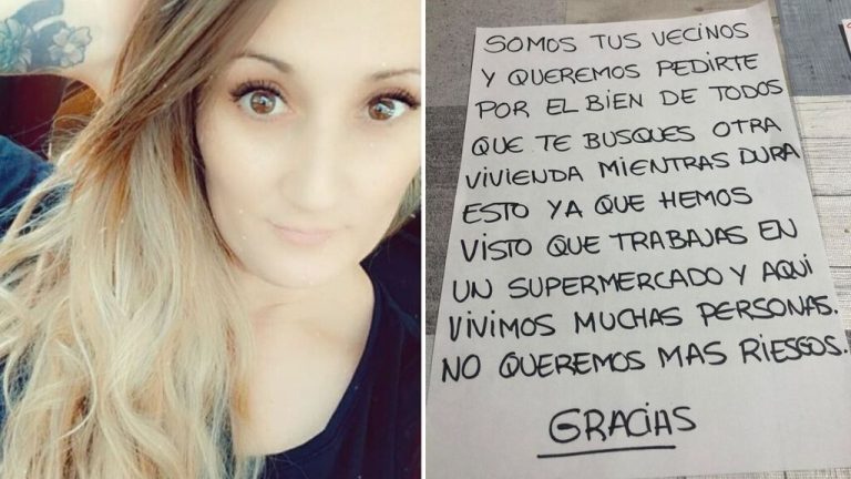Le dejaron un papel: Vecinos pidieron a mujer que trabaja en supermercado que se cambiara de casa