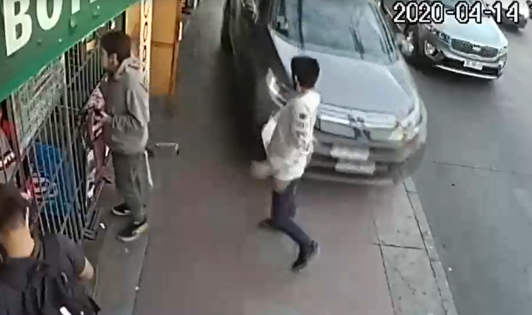 Dos transeúntes fueron atropellados en medio de fuga de delincuentes tras intento de 