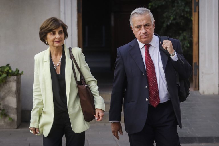 Minsal elimina informe epidemiológico Nº 9 tras múltiples errores en las cifras