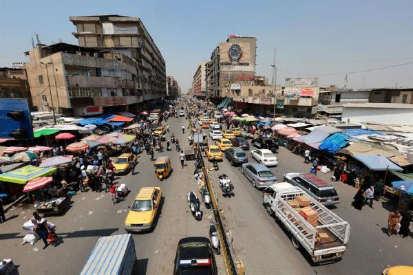 Iraquíes repletaron mercados de cara al inicio del Ramadán en medio de la pandemia del coronavirus