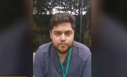 Por su lucha contra el COVID-19: Médico de Conchalí es sorprendido con emotivo homenaje de sus vecinos