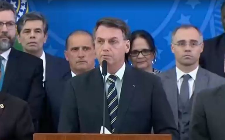 Bolsonaro critica renuncia del ex ministro Moro: 