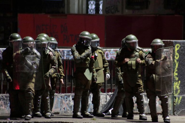 Más de 60 personas fueron detenidas: Manifestantes volvieron a Plaza Italia el lunes