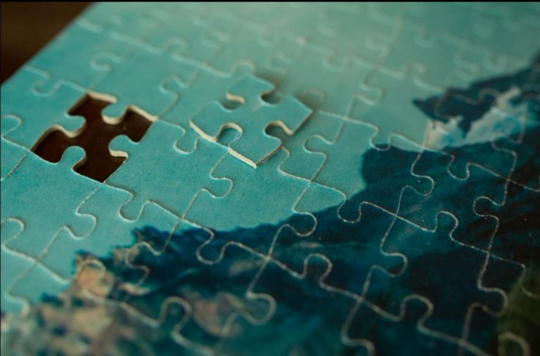Todos los beneficios de hacer rompecabezas, el hobby que se volvió furor y disparó sus ventas en cuarentena