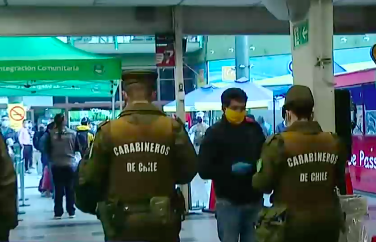 Alcalde de Estación Central monitoreó aduanas sanitarias en terminal de buses: “Esta incomodidad tiene un bien superior