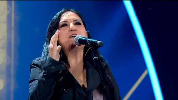 Dolores O'Riordan de The Cranberries impactó con su registro vocal en Yo Soy