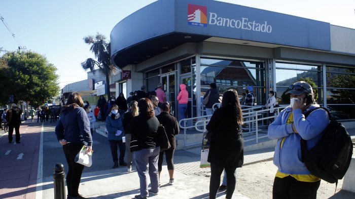 Grandes filas en bancos por repactación de deudas y cobros