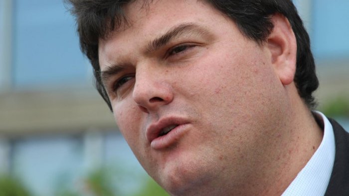 Alcalde de Zapallar anunció investigaciones por vuelos de helicópteros hacia las playas del litoral central