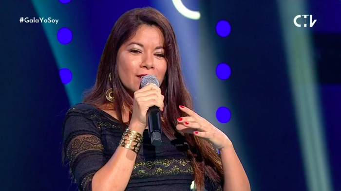 Así fue la romántica presentación de Ángela Carrasco en la Gala de Yo Soy