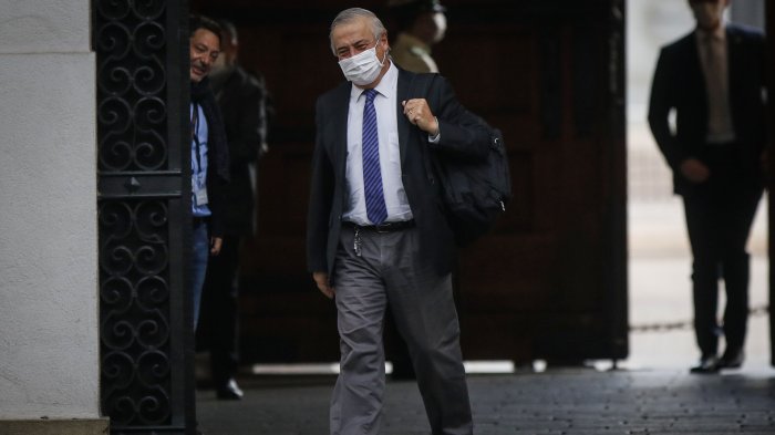 Ministro Mañalich descartó 