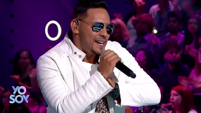 ¿Qué le pasó? Romeo Santos no llegó al tono que le exigía el jurado
