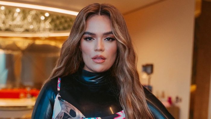 Karol G sorprendió a Myriam Hernández con su propia versión de 